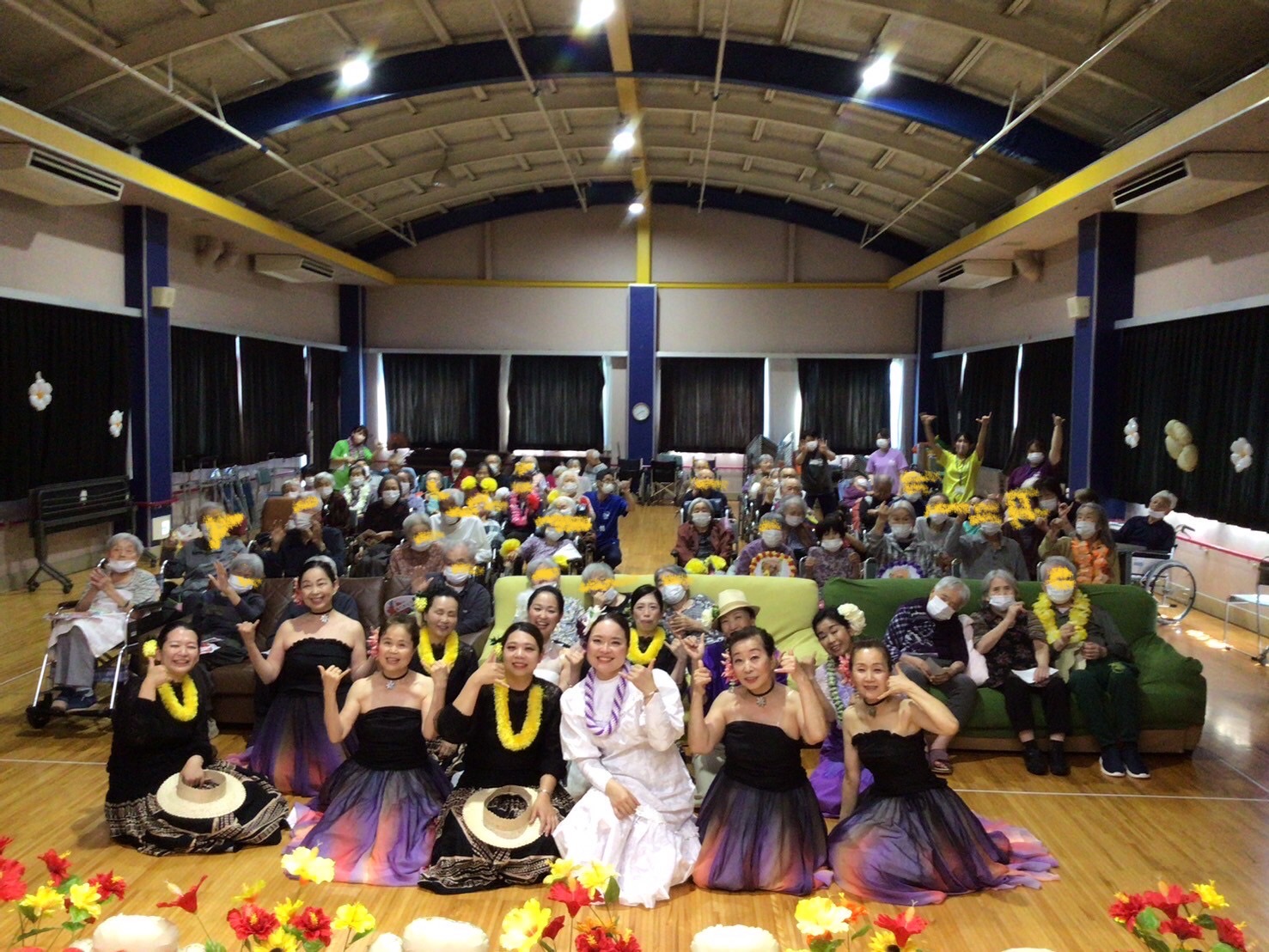 6月行事 フラダンス | 鹿児島の認知症ケア専門施設 介護老人保健施設